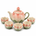 Lotus Teeservice Set aus Keramik im Lotusblumendesign, Rosa/Grün